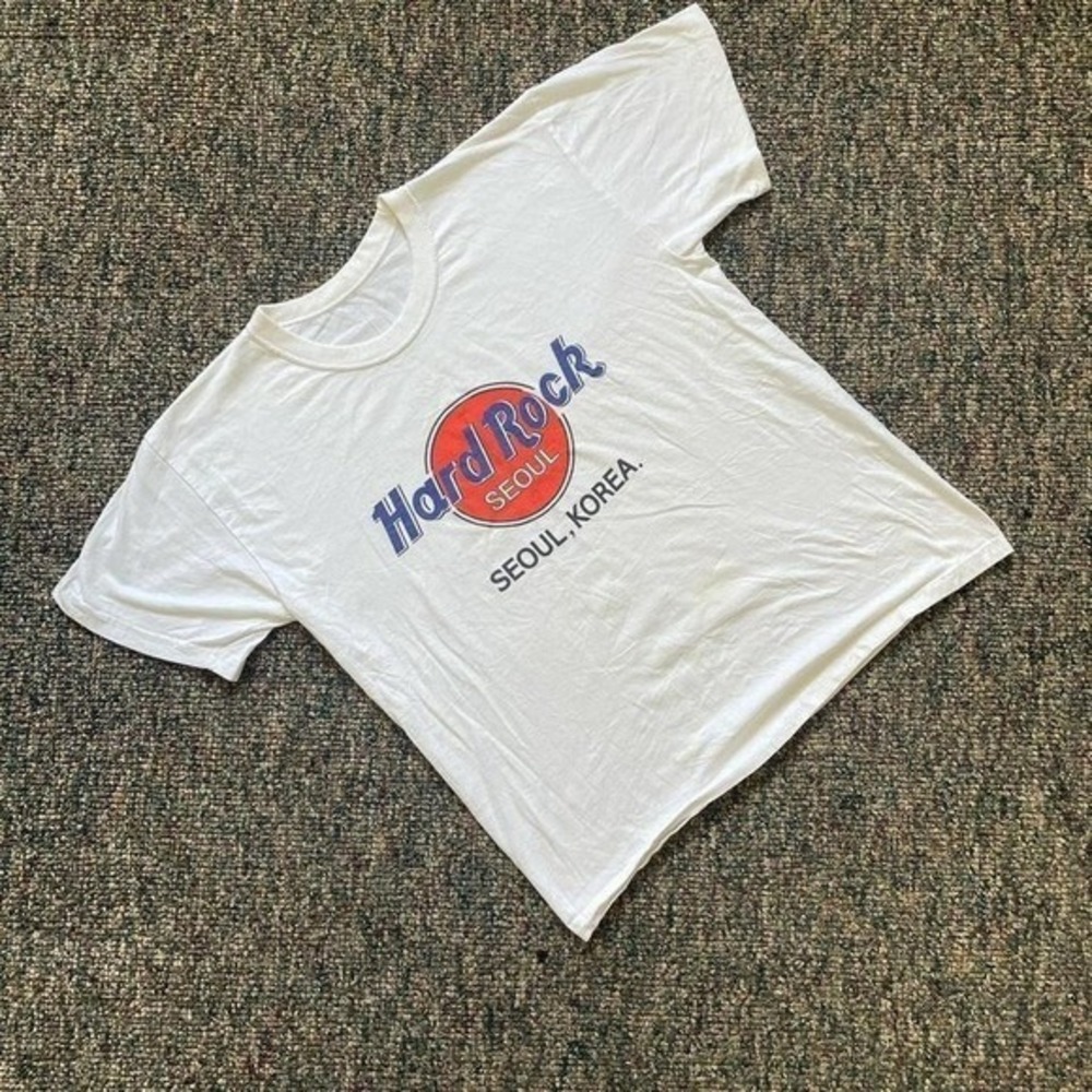 Hard Rock Cafe Seoul Korea Graphic T-Shirt White Short Sleeve Vintage Style